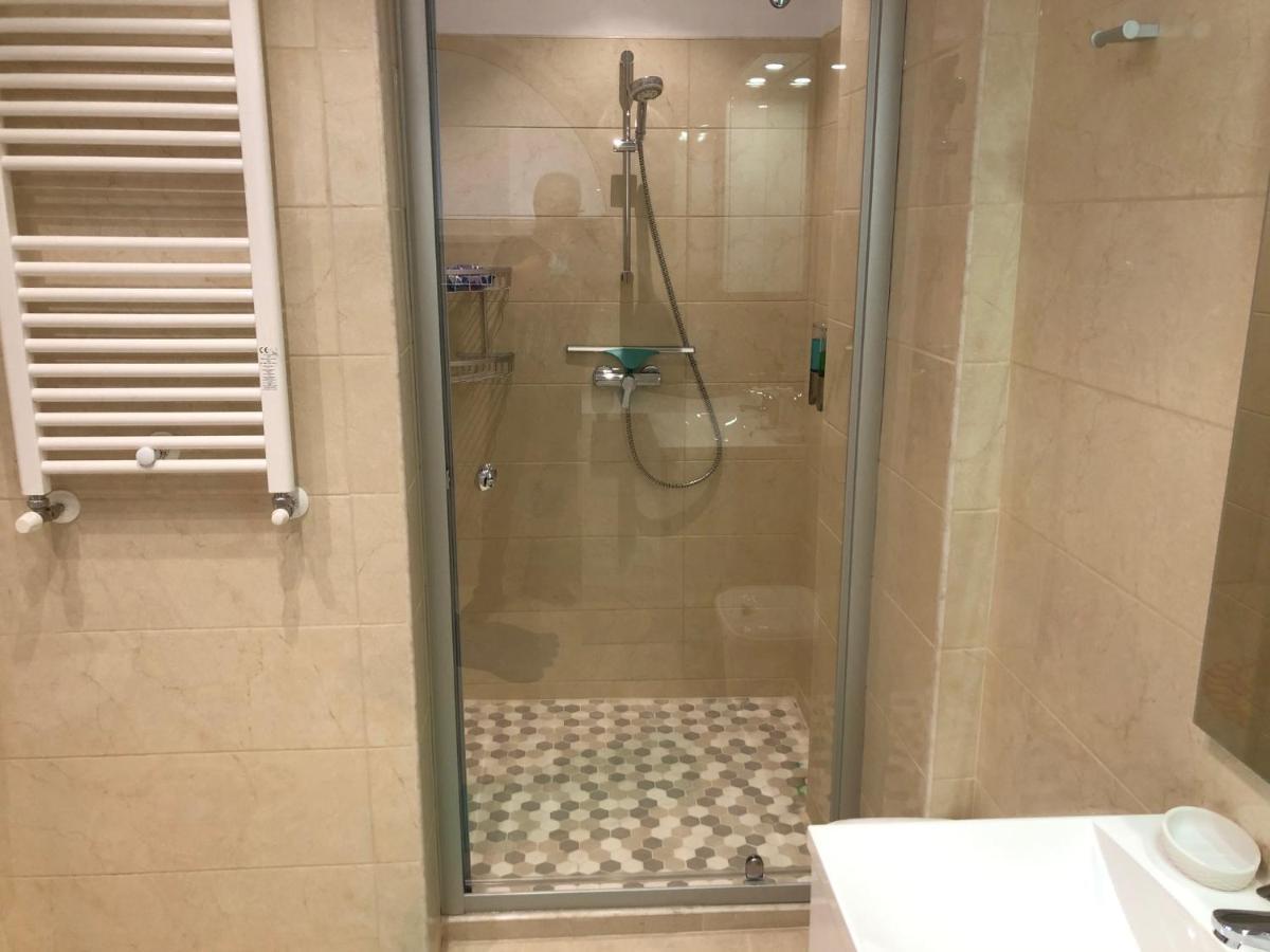 Luxury Westpark 2 Residence Lake View W6 Bukarest Kültér fotó